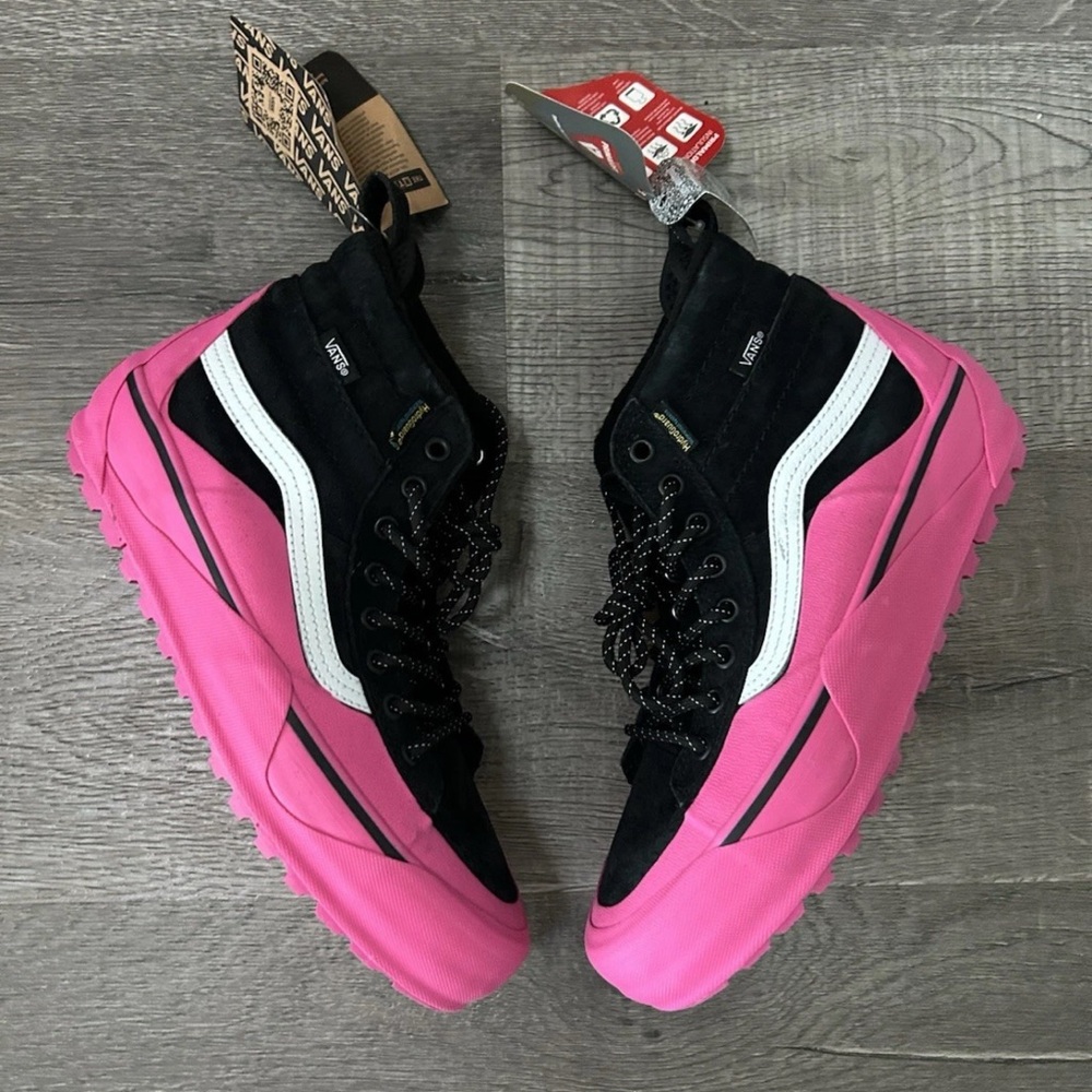 VANS SK8 Hi Dip MTE-2 Boots Pink Black Suede VN0009QKB9P Womens sizing